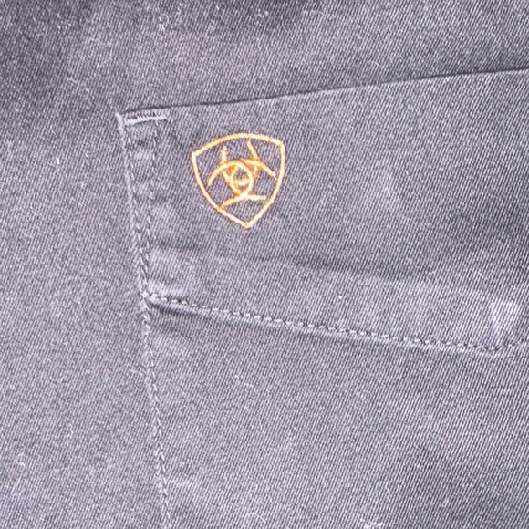 Ariat Men's Classic Black Button Down Shirt - Picture 2 of 7